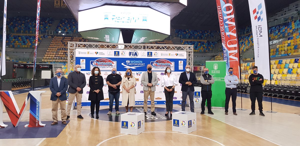 El consejero de Deportes del <a href="/GranCanariaCab/">Cabildo Gran Canaria</a>, @pacocast_ortiz ha acudido al <a href="/GCArenaOficial/">Gran Canaria Arena</a> para presentar el I Campus Women in Motorsport de Gran Canaria, un proyecto que tiene como objetivo el fomento de la participación femenina en el automovilismo.👌🏼