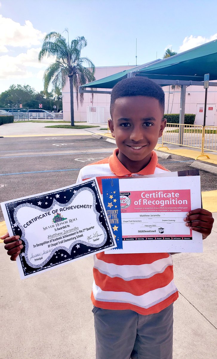 KeniJay4's tweet photo. Congrats to my Matthew for double recognition of Honor Roll and Student of the Month @ChapelTrailElem. Yesterday's drive-thru event was awesome!!! #GoMatty #ProudMama https://t.co/IvIRUNdaxJ