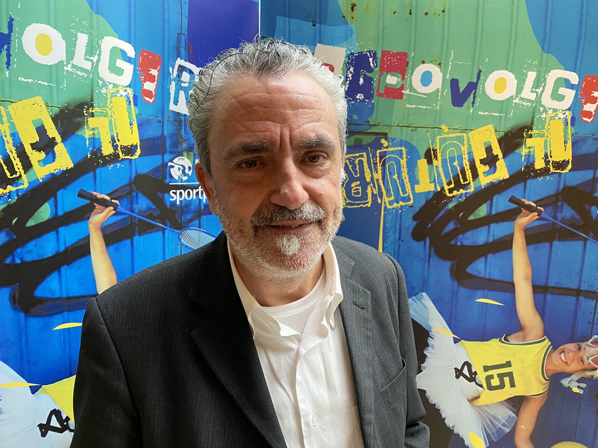 Vincenzo Manco (@vincemanco) on Twitter photo Auguri di buon lavoro <a href="/UispNazionale/">Uisp Nazionale</a> sottosegretaria #sport <a href="/VVezzali/">Valentina Vezzali</a>. L’associazionismo di base è a rischio sopravvivenza. I sostegni sono la priorità assoluta. Si dia una chiara direzione di marcia che veda lo sport sociale a pieno titolo nelle politiche pubbliche del Paese Auguri di buon lavoro <a href="/UispNazionale/">Uisp Nazionale</a> sottosegretaria #sport <a href="/VVezzali/">Valentina Vezzali</a>. L’associazionismo di base è a rischio sopravvivenza. I sostegni sono la priorità assoluta. Si dia una chiara direzione di marcia che veda lo sport sociale a pieno titolo nelle politiche pubbliche del Paese