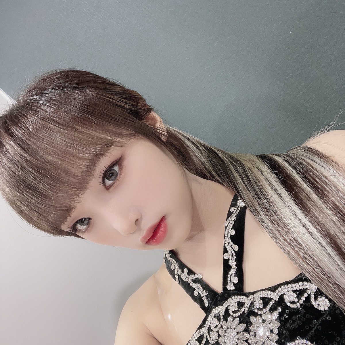 izone_fancafe_'s tweet photo. 210312
아이즈원 Behind Cut #3💝
#권은비 #kwoneunbi
#미야와키사쿠라 #miyawakisakura
#강혜원 #kanghyewon
#최예나 #choiyena
#아이즈원 #IZONE #アイズワン https://t.co/aaodMYYOsY