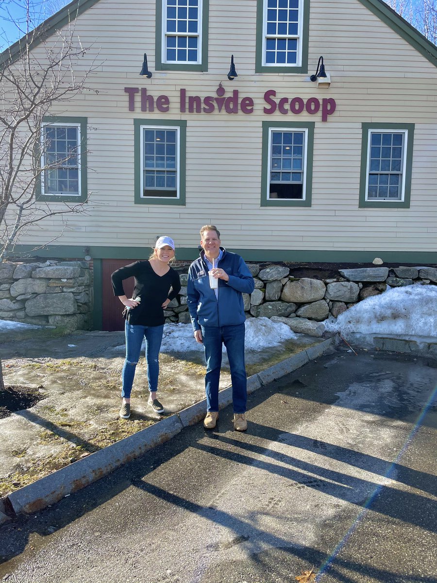 GovChrisSununu's tweet photo. The coffee here is great, but I couldn’t resist Frappe Friday at the Inside Scoop in Bedford. This place is awesome. Hillary and her team have lines out the door! https://t.co/DbnrJmMREC