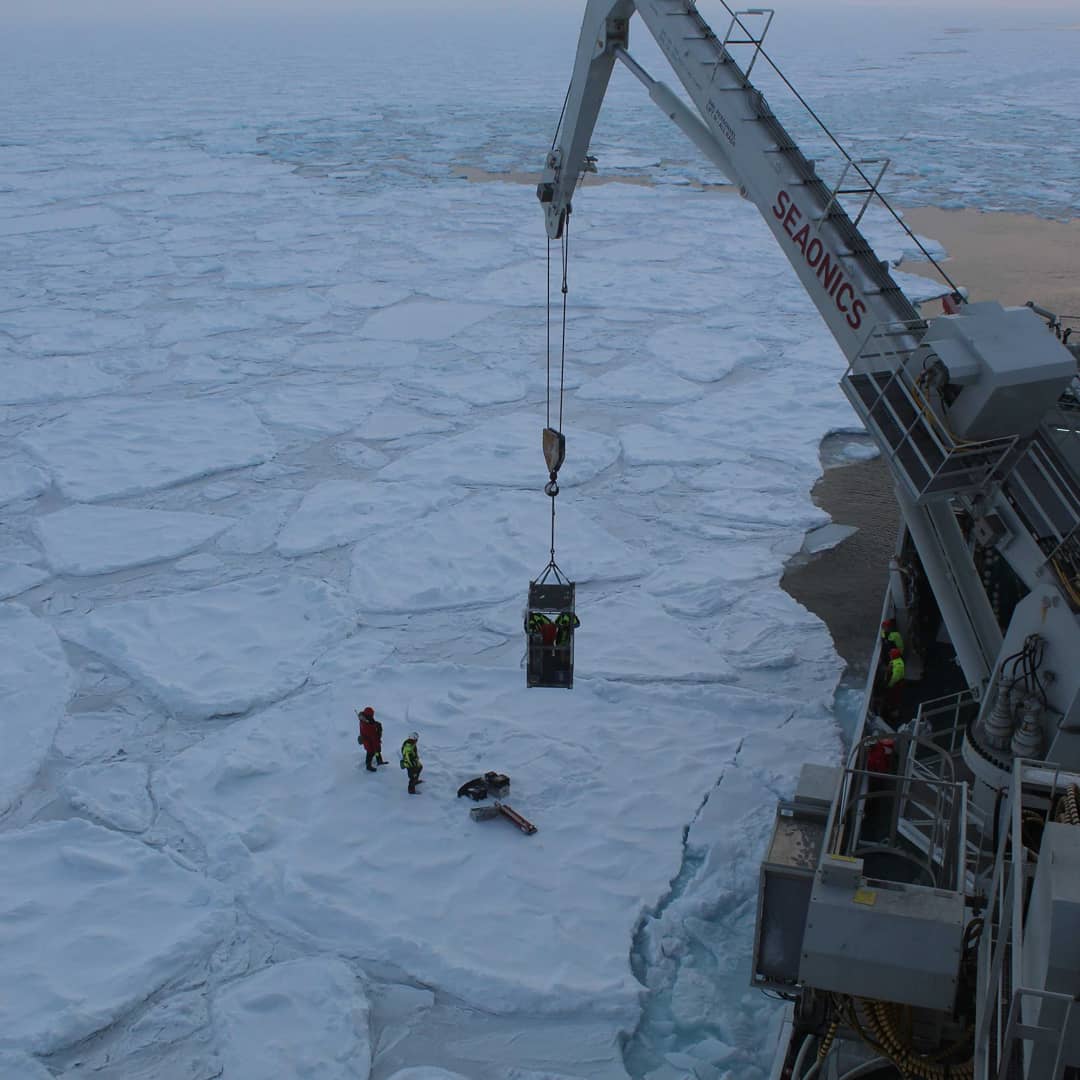 OceanSeaIceNPI's tweet photo. Breaking into the North: Norwegian icebreaker #RVKronprinsHaakon makes her way through the sea ice in the northern Barents Sea studying the climate system and ecosystem processes along the way. Read more here: https://t.co/Ni6RQm4ynE https://t.co/qBuHZyBcBg