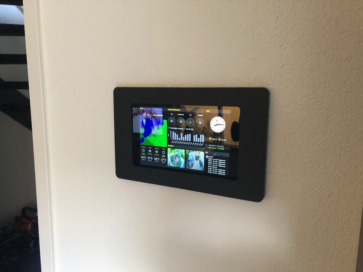 VidaBox's tweet image. Looking for a clean and stylish mount for your Smart Home controller? Our On-Wall enclosure is perfect for mounting your tablet device for Home Automation use - visit us at Vidabox.com to learn more!#OnWallmount #homeinstallation #Vesamount #homeautomation #smarthome