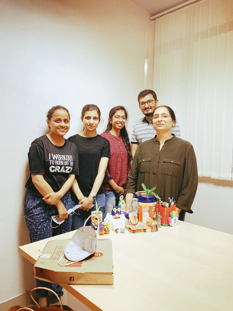 JaishriRDas's tweet photo. #FIRSTPHD @SombirYogi of lab #sm108 has joined @Cornell University as a postdoc 😊
You are our inspiration sir 🙏 and we miss you alot in lab.!.! But we are happiest than ever 😃😃 Best wishes for this new beginning 🎉🎊💐 https://t.co/QxeSoLXo7K