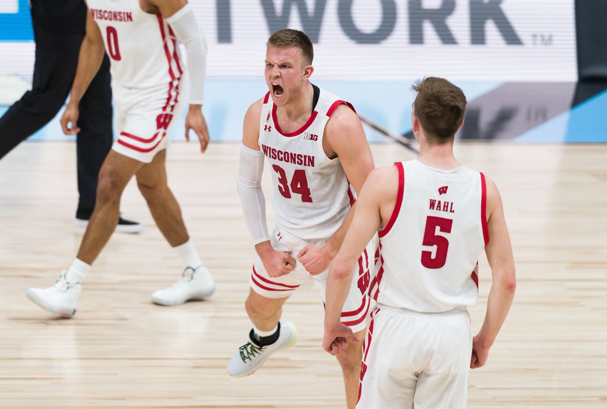 Wisconsin Basketball Yearbook Twitter Wykvfs9x4wobrm