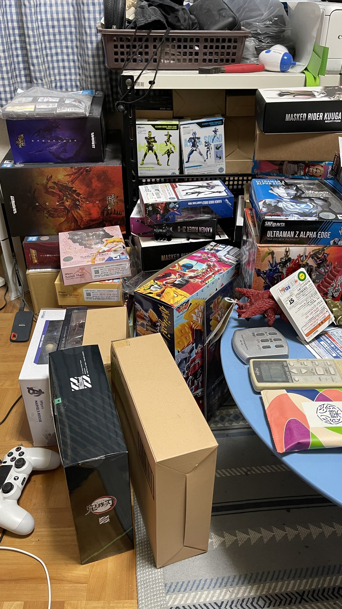 にしけん 平日課長 週末youtuber 部屋が ピンポンパンのエンディングのおもちゃの木みたいになってきた 年寄りしかわからないネタ 玩具レビュー T Co Xlknfeeuvy Twitter