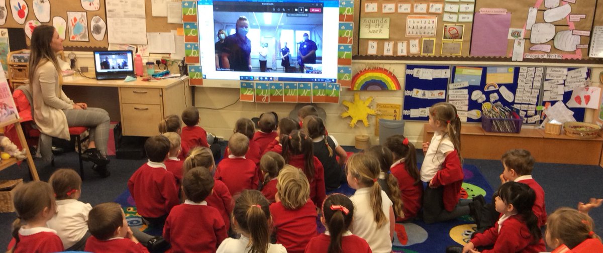 This week some of our nurses did a live chat with Navenby school reception class. 

The children loved seeing the ward and the equipment that we use. It was a brilliant opportunity for the children to see the hospital as a place that will help and take care of them.💙