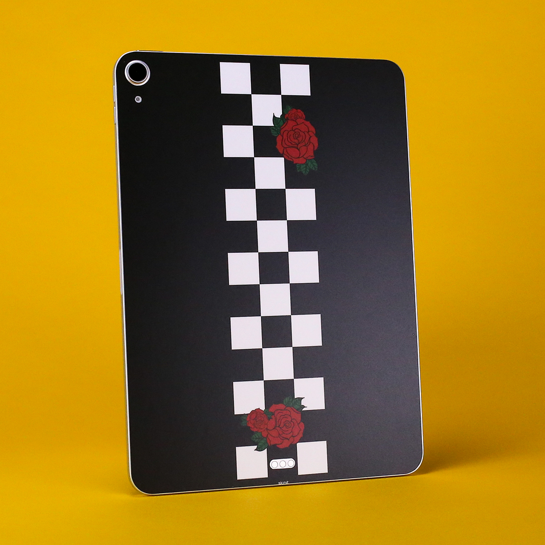 *airhorn*🚨iPad Air GIVEAWAY🚨 Skinit is giving you the chance to win a NEW #iPadAir &amp; more! Tell us what Skinit skin you would want on this iPad🤔 Enter Now &amp; Good Luck: bit.ly/SkinitiPadAirG…