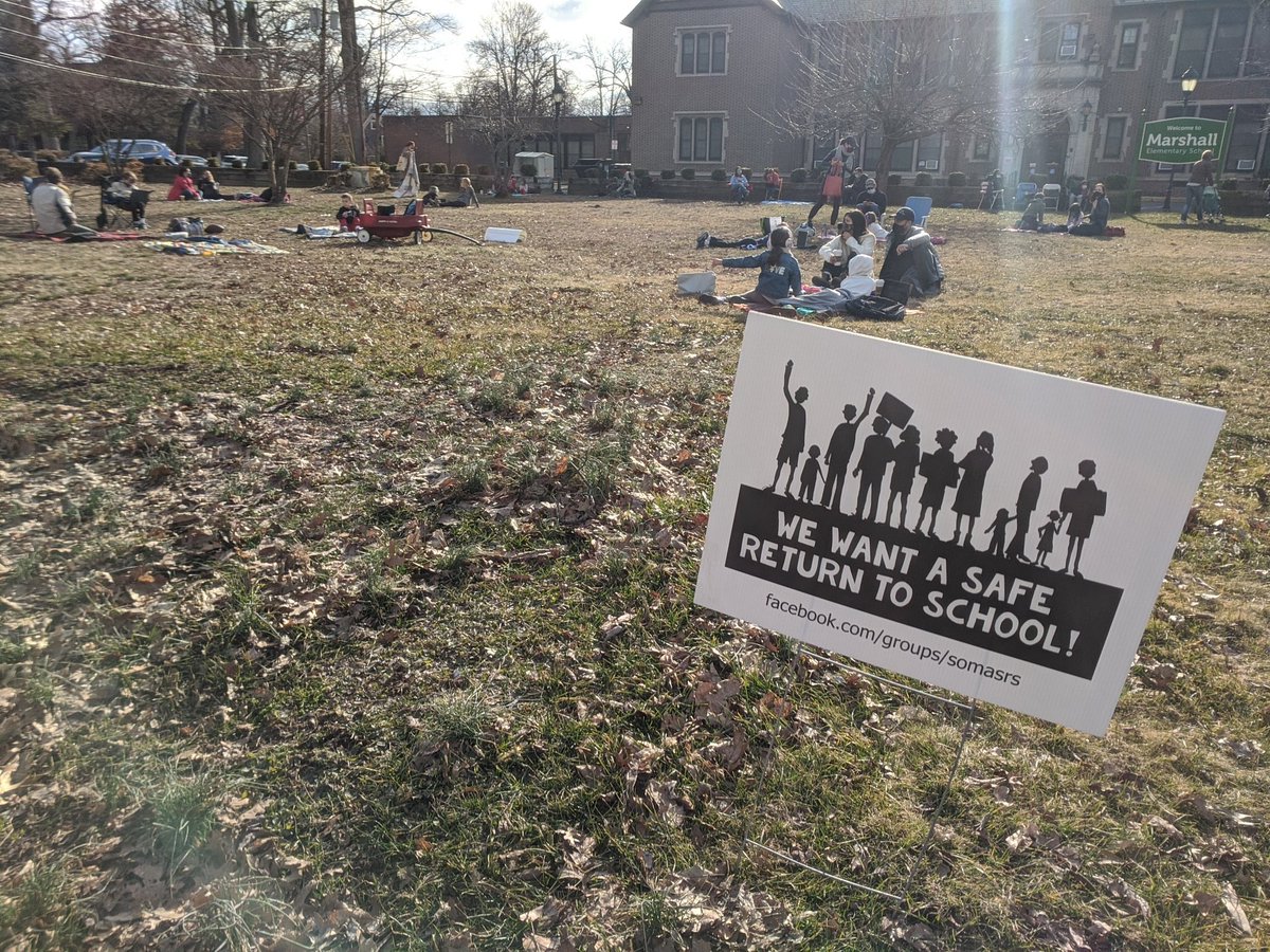 ReporterJim's tweet photo. Students in the South Orange Maplewood School District hold a "sit out" outside Marshall Elementary School, protesting the continued all virtual learning. They will attend today's virtual school from the front lawn.   @News12NJ https://t.co/7klTD0HAH7