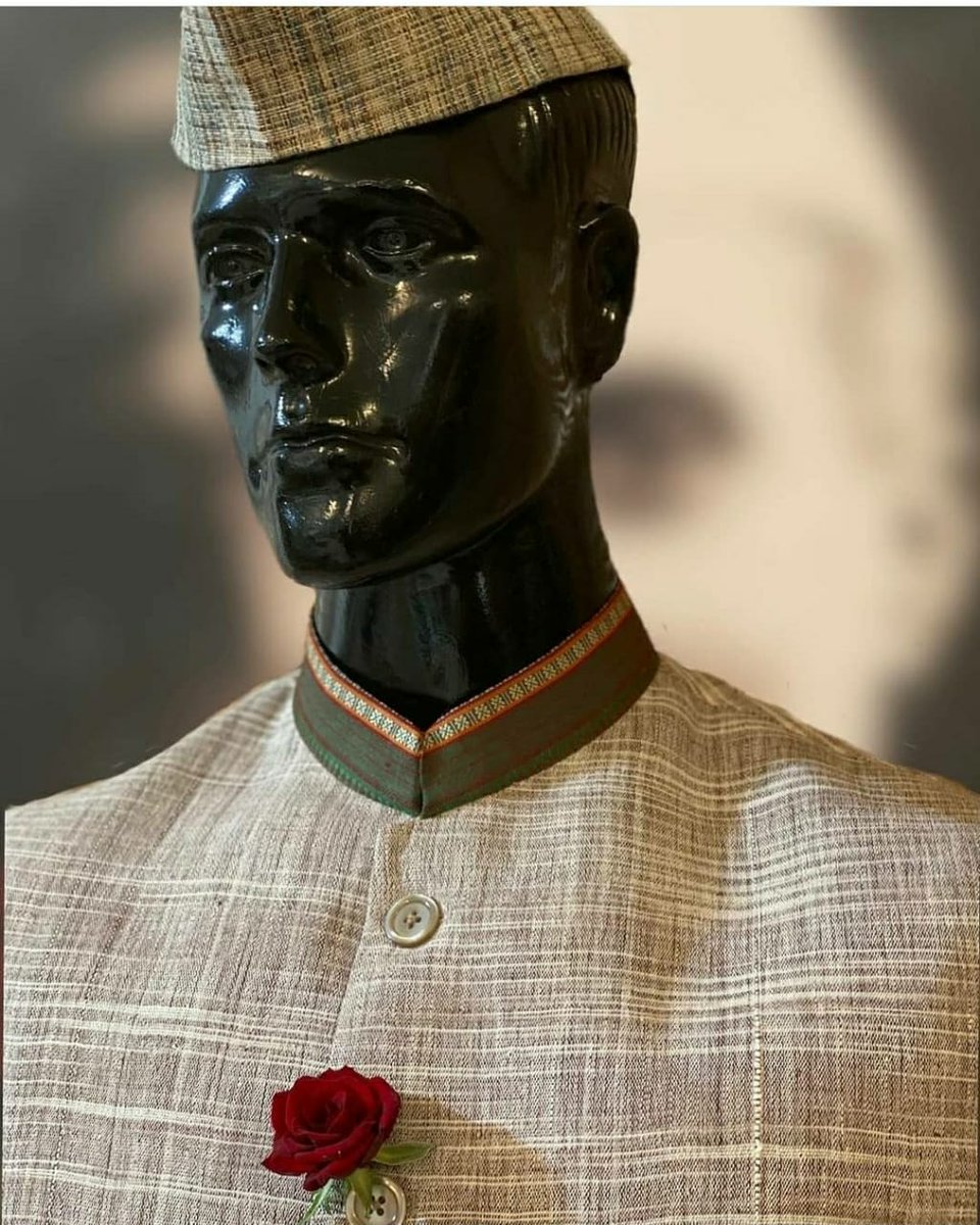 ConnectIHMC's tweet photo. The popular Jawaharlal Nehru jacket, featured in Vogue. Fabricated from oat brown upkar/jharna khaddar with a 'maheshwari' collar. A perfect wear for all ocassions.
https://t.co/2Uto8WYw6E

#nehrujacket #local4vocal #handmade #makeinindia #organiccotton #handspunyarn #handwoven https://t.co/pADCBnEg4D