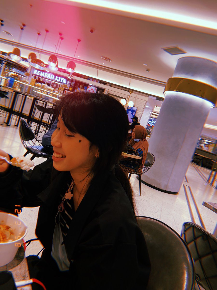JKT48 Team KIII tweet media