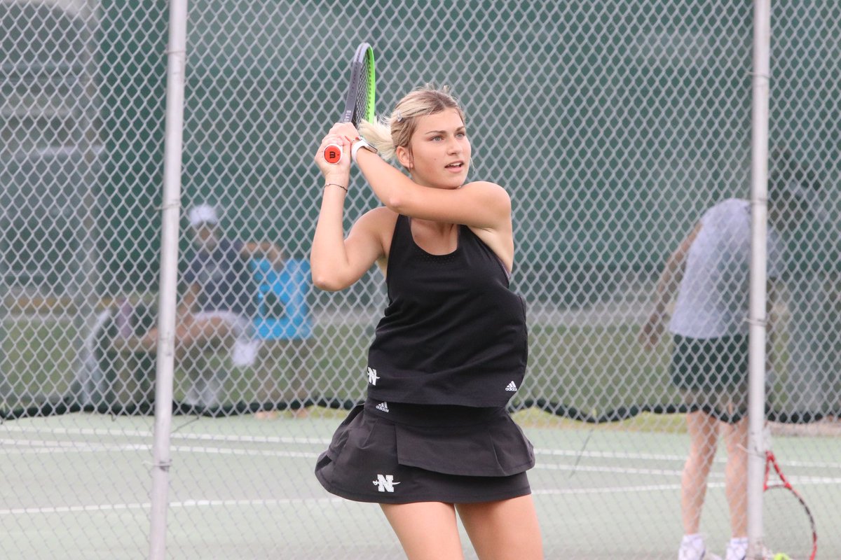 Nicholls_MTEN's tweet photo. 2days matches in San Antonio, TX... Women face conference foe UIW @ 1pm. Men take on St. Mary's @ 2pm.
#GeauxColonels #Here2Play
@GeauxColonels @SouthlandSports
@Nicholls_WTEN @NichollsState https://t.co/zZzD8J1qfh