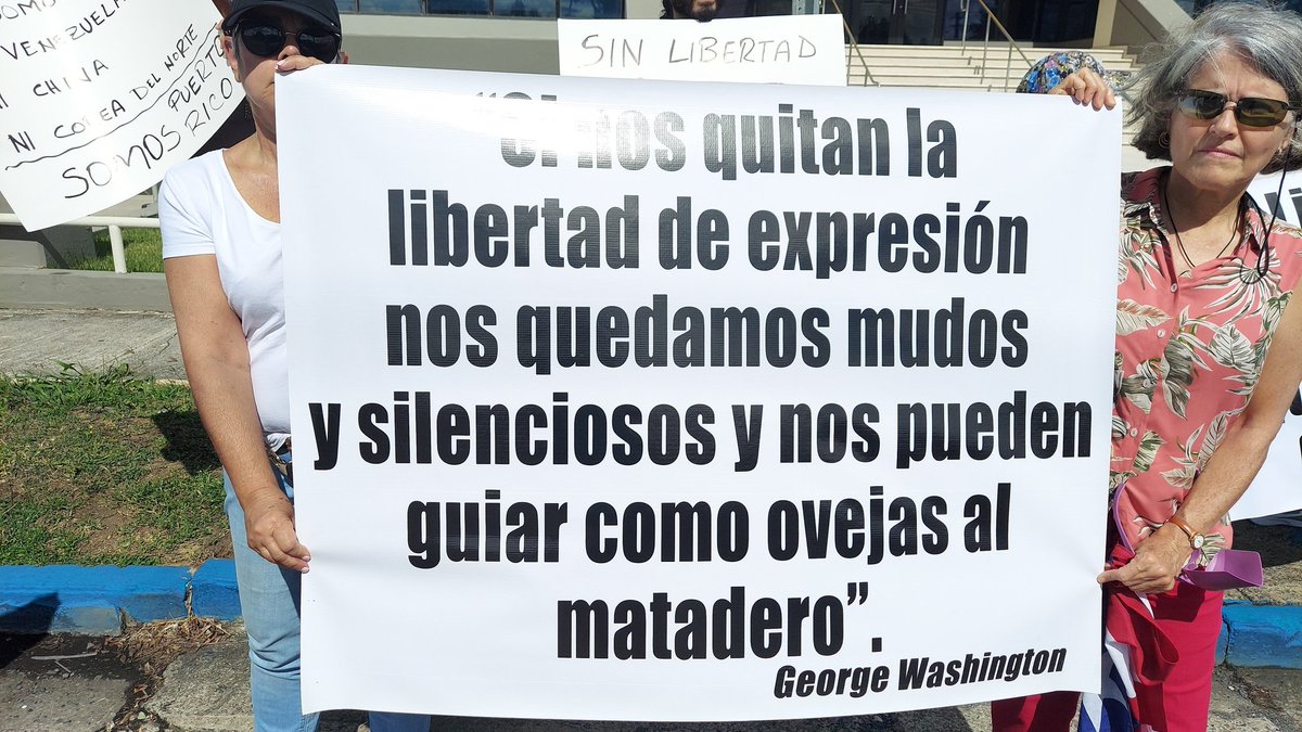 jexusrodgar's tweet photo. Manifestación frente a la Junta de Licenciamiento y Disciplina Médica en defensa del Derecho a la Libre Expresión! Y en apoyo a la Dra. Sally Priester. @priesterspr @GovPierluisi @derechos @Declaracion @RadioAcromatica @Justicia_PR @MarquezWilmelis https://t.co/qHU3VcNnI3