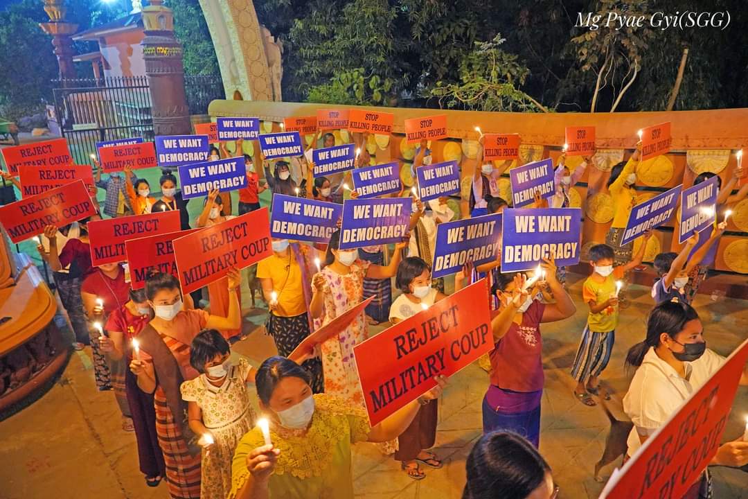Pray For MYANMAR.
#WhatsHappeningInMyanmar 
#Mar12Coup