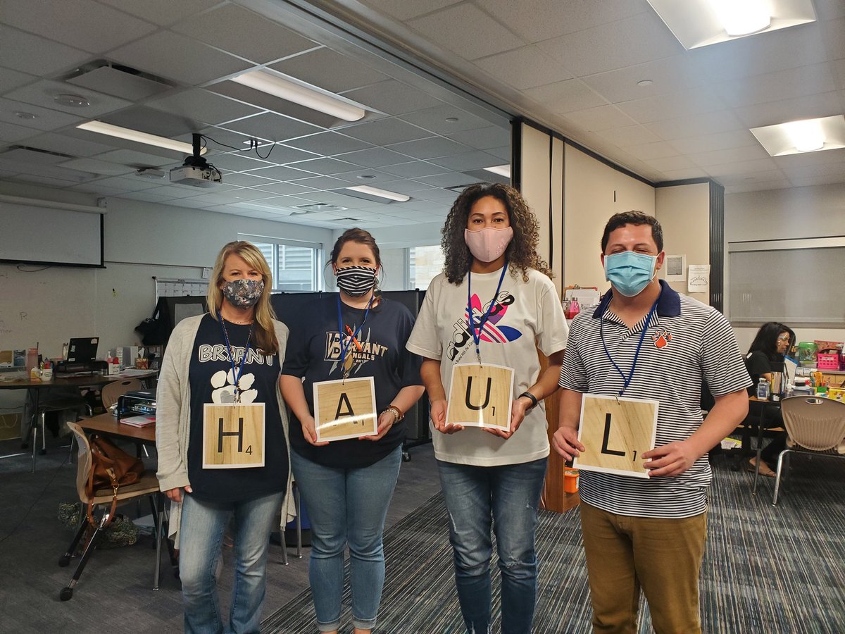 #besprize <a href="/jenlopardo/">Jennifer Lopardo</a> @MrV_BES @Nat_NatM20