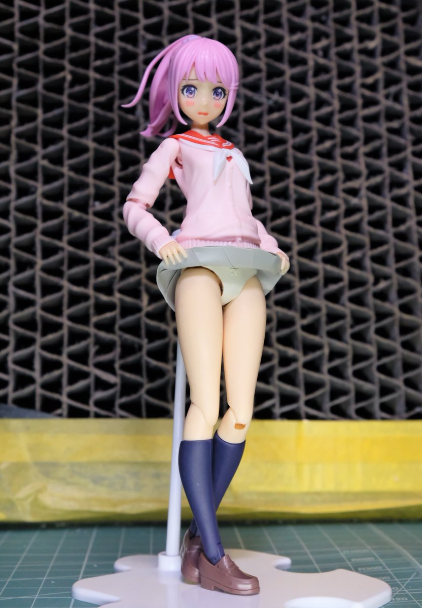 ペロリスト 5g ぱんつ密造おじさん 油断大敵 ぱんつできた これで脱げる D ノーマルに準じて特徴のないシンプル形状に 色は何色にしようかな Faガールサイズは合わないので まどかさんに合わせ型紙から新たに作りました 後発のjk達もおしりが