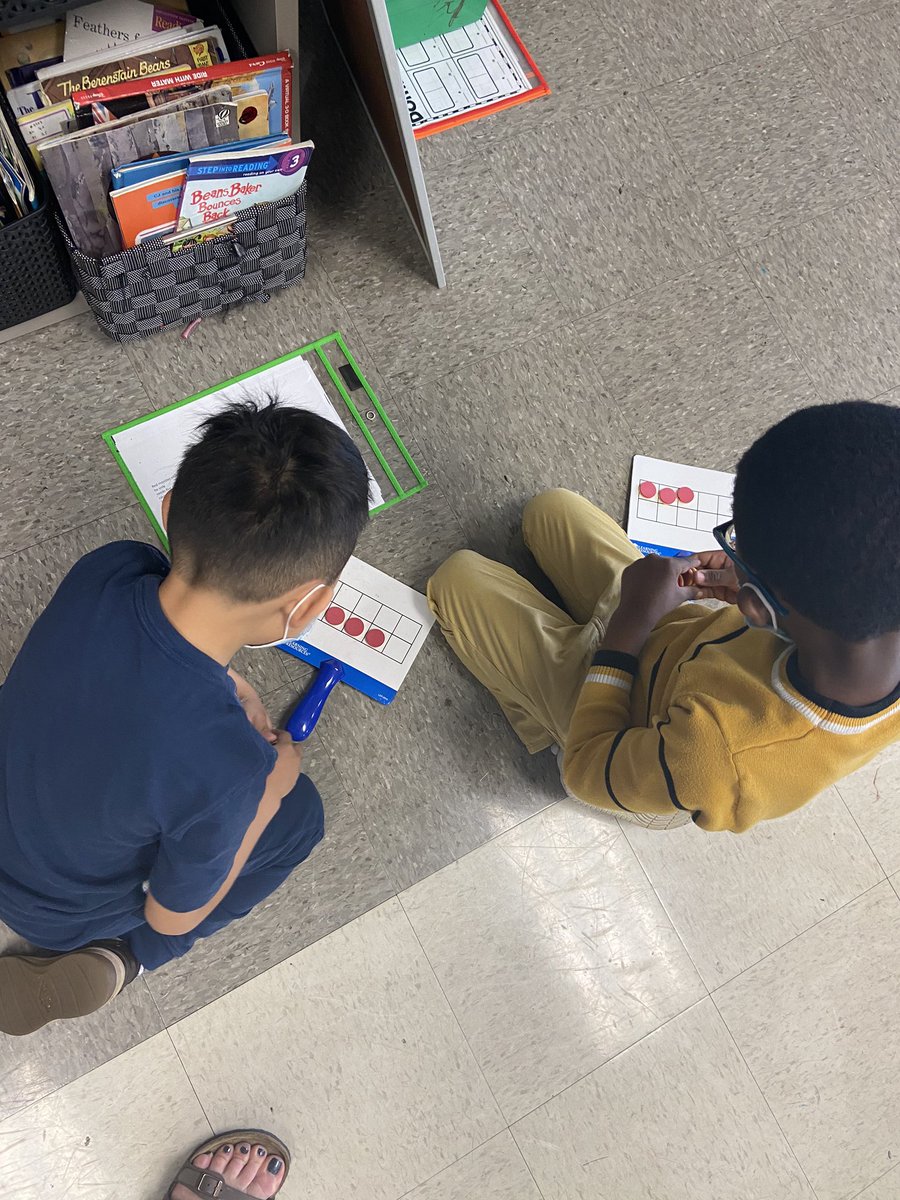 SusanLoveless23's tweet image. Mrs. Mills Kindergarten students did a fabulous job exploring the math today @JCElem_RCS! When students are given the opportunity to explore and discover, they seize it!!  #creatinglearningexperiences #believetheycanandtheywill