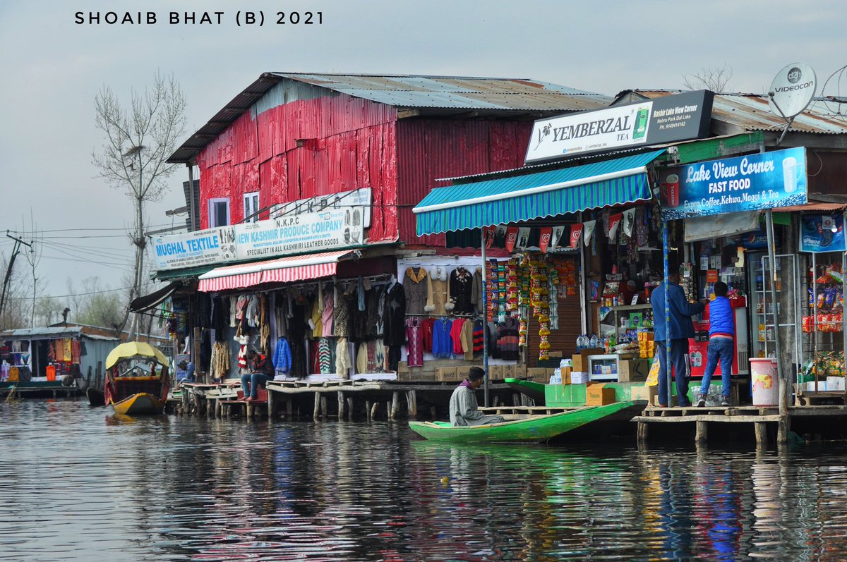 Shoaibbhat244's tweet photo. Interior Floating Market of Dal Lake
#photogarpher #photogallerywall #photographysouls #photooftheday #floatmagazine #market #DalLake #captivatingkashmir #jktourism #jk #travelgram #indianphotographers
#indian #Controlled #Kashmir https://t.co/rnnTyOoN7z