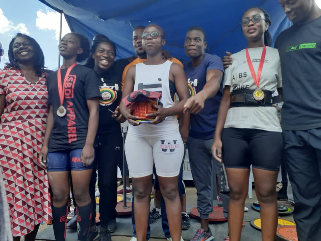 PerfectdesignZW's tweet photo. #SWETAL #IamPerfect #MarkofaPerfectDesign
Maude has a gold medal which she won in 2018 during the Raising the Bar Power Lifting Tournament.
#WomensHistoryMonth
#fitnessgirl https://t.co/eP1wc86kcV