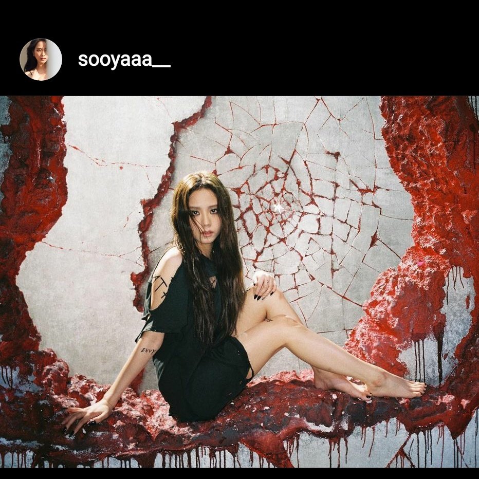 FinnOnTheSlope's tweet photo. reminds me...
#ROSÉ #OnTheGround 
💗🖤 https://t.co/2Z5ocAQCSn