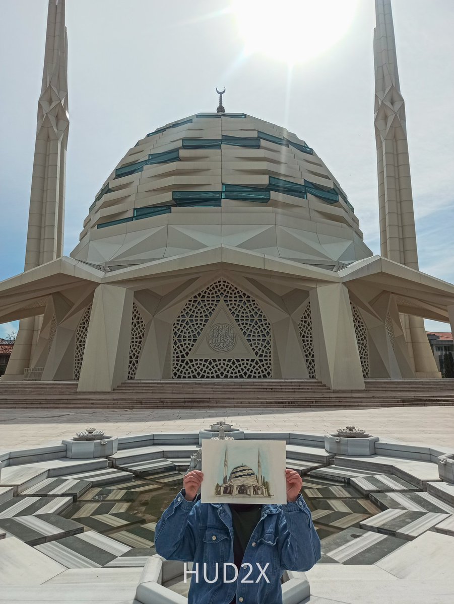 hud2x's tweet photo. Bir müiflinin fırçasından müif camii çizimine bakıyorsunuz 🖌️🎨 https://t.co/qvpECVyN5l