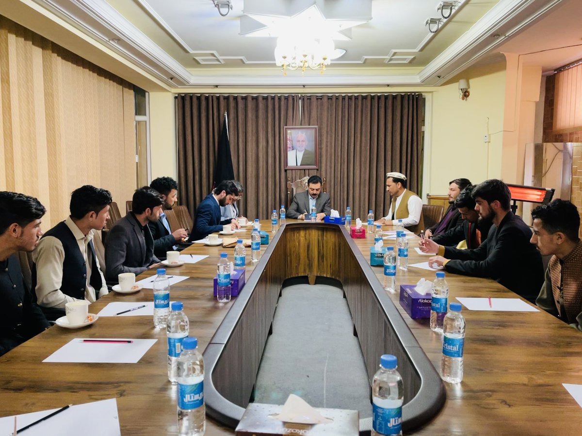 SarwarAhmedzai's tweet photo. Met with elders of Nooristan and Maidan Wardak provinces. Also met with Union of Afghan Industrialist and Traders, Youth Association of Pashai tribe and a number of MPs. Security, peace process, job opportunities and close coordination between govt and parliament were discussed. https://t.co/pdhm2BklRz