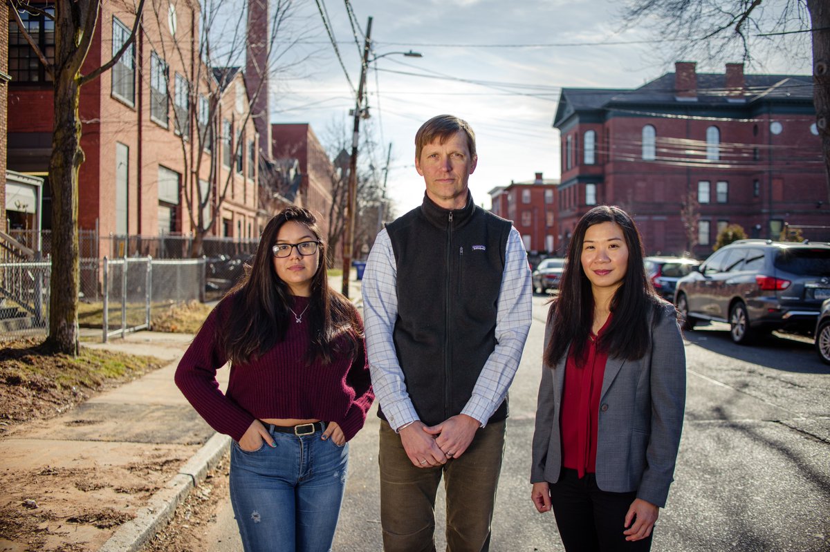 TrinityCollege's tweet photo. Bant Karolina Barrientos ’22 was recently named a Newman Civic Fellow—recognized for her commitment to solving community challenges. @Campus_Compact @TrincollCHER @TrinCollNews #TrinColl #TrinityGood #TogetherWeTrin (1/2) https://t.co/iD6LC8EvqD