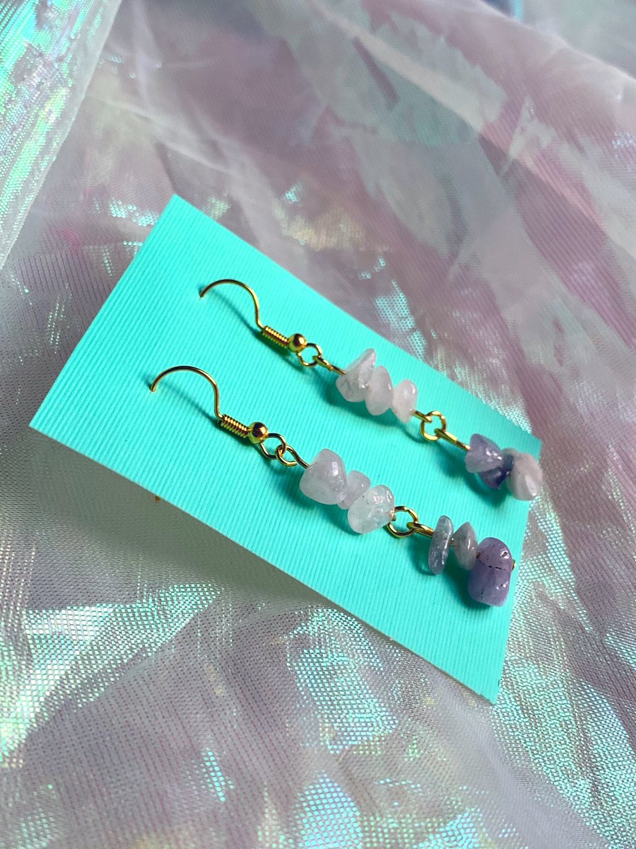 pinkcloudart's tweet photo. Amethyst and Rose Quartz are one of my favorite crystals to pair together! They have such a comforting energy that flows well even for folks who aren’t really used to working with crystals yet 🥺🧡 these drop earrings are available below! https://t.co/em0z3WKOhn