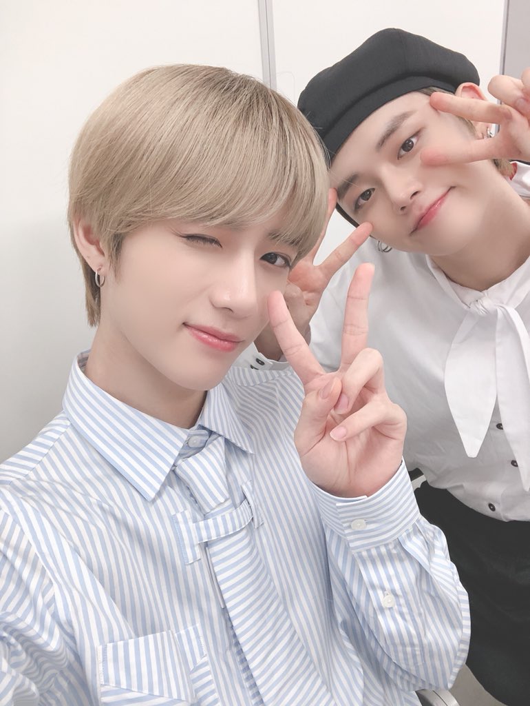 __9909I3's tweet photo. 생일 마니마니 축하하고 항상 행복하자 모아는 언제나 범규 편이다 .ᐟ 사랑함 ❤️ 진심으로 축하해 범규야 ~ 🎂🧸

#WalkingTheMazeWithBeomgyu
#OurProducerBeomgyu
#따뜻하다_빠방이_생일이_오려나봐 https://t.co/WWl9NpH0ON