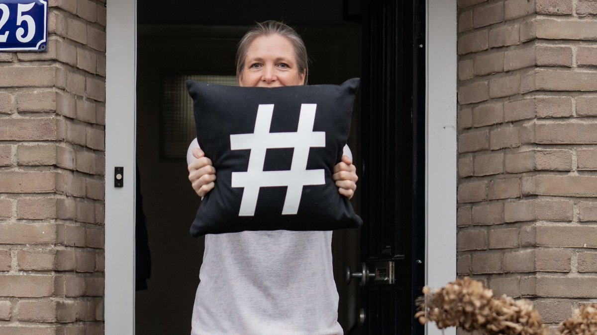 WebmasteryNL's tweet photo. Superspannend én superleuk! Volgende week dinsdag 16 maart is #Webmastery’s eerste #DagvandeThuiswerker 👩💻🏡. Doe je ook mee?
Andere #inhakers komende week zijn:
14/3– #AskAQuestionDay
15/3 – start #Verkiezingen2021
18/3 – #GlobalRecyclingDay
👉 https://t.co/DoI5kytEf5 https://t.co/9fuJFwUHCh