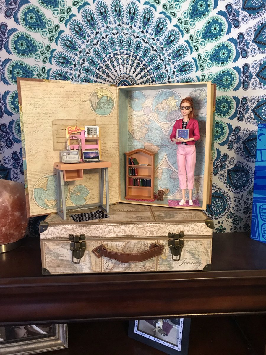 Teacher Librarian Barbie