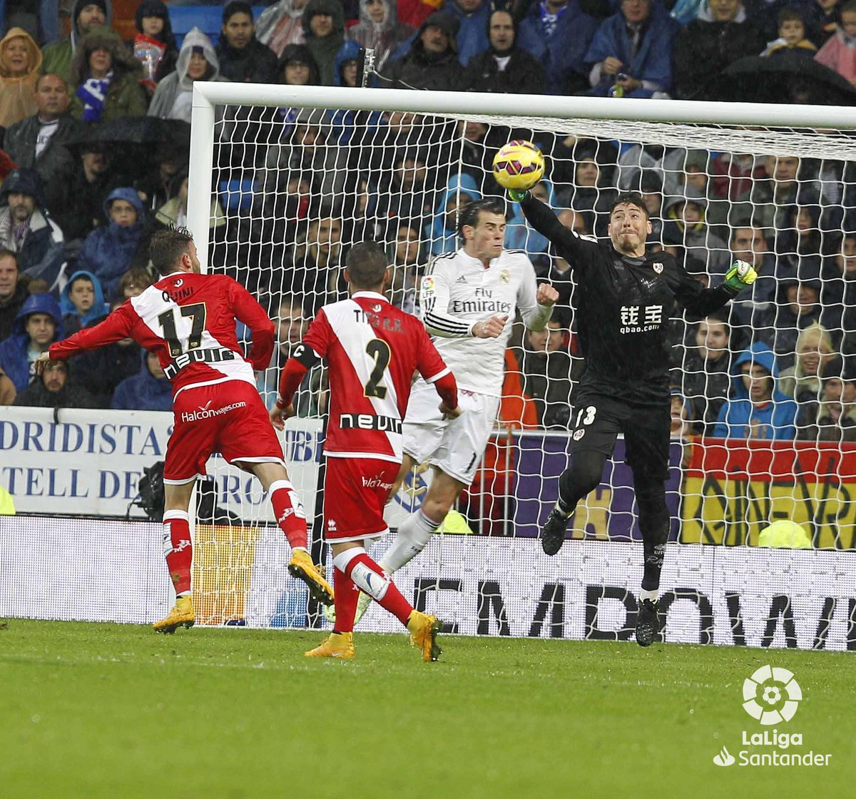 レアルサラゴサ Pa Twitter さてさて サラゴサの守護神アルバレス兄貴は 14 15シーズンにラージョ Rayovallecano に所属しておりました ケルベロスアルバレス選手は17試合にレギュラーとしてプレイし 総計1530時間マドリーにて活躍 古巣相手にガッツリ