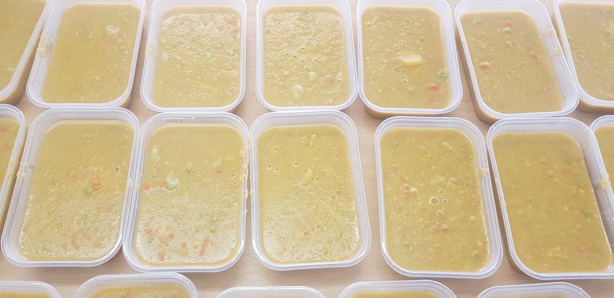 This weeks LWTB &amp; DEBBIE'S DELIVERIES 

We delivered to over 130 people in our community 

LWTB 
Tomato Soup 
Mince and tatties 

Debbie's Deliveries 
Lentil Soup 
Cheesy Pasta

<a href="/fundamentalruth/">fundamental foods</a> @PennypitSport <a href="/IndependentAge/">Independent Age</a> <a href="/brown_elc/">EmmaBrownELC</a>