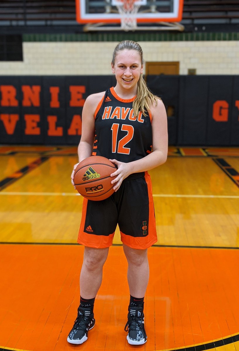 INEliteHavoc's tweet photo. Kai Engledow, 5'8 Wing, IE Havoc 17 Gold had 18 pts and 5 rebs for Marshall HS to cap off her Junior Season! Nice Work Kai! 💪🏀💪 @don_halling @IndianaEliteWBB @INEliteHavoc22 @kaibree2022 https://t.co/Qy2tvIuIOl