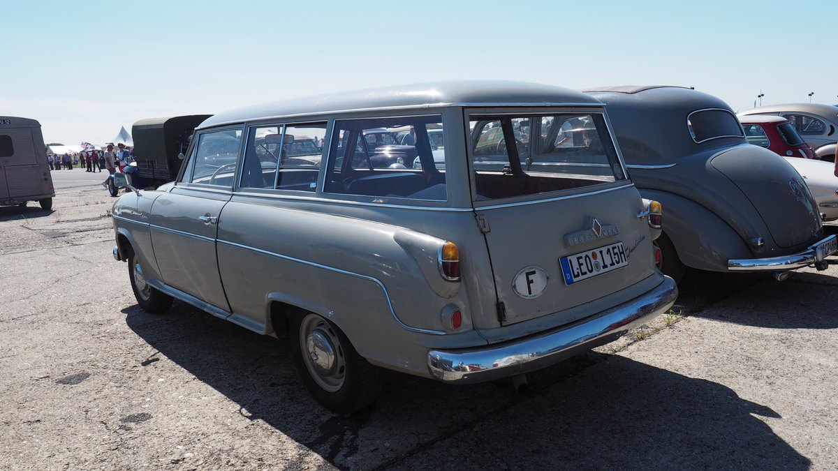 PYEtienney's tweet image. 1955-61 #Borgward Isabella Kombi