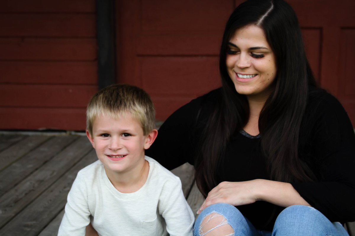 AllisonEney's tweet image. I just can’t believe my baby is 6 today 😭