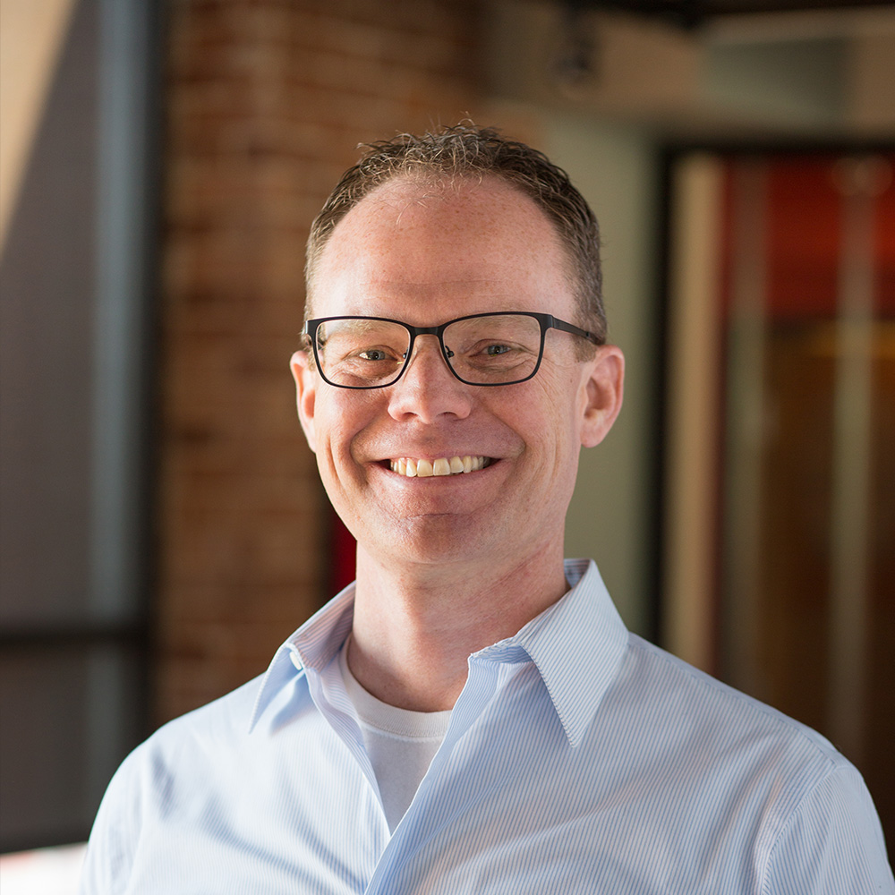 oomphinc's tweet image. Happy 2nd Oomphiversary to Philip Frilling! Phil is one of our talented #WebEngineers on #TeamOomph, cheers to year two! Learn more about Phil here: bit.ly/2XdN7pF