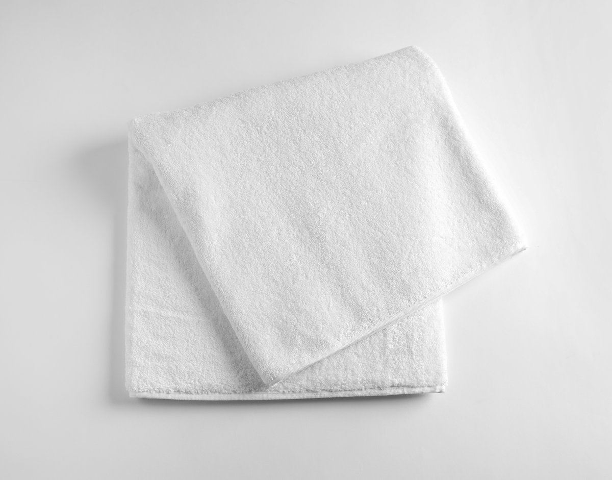 Messes are inevitable, but you can clean them effectively with a ready supply of durable bar towels from Golden West Betterway. Our versatile and absorbent towels get the job done so you can worry less about the mess and focus more on your business. goldenwestbetterwayuniforms.com/towel-service/…