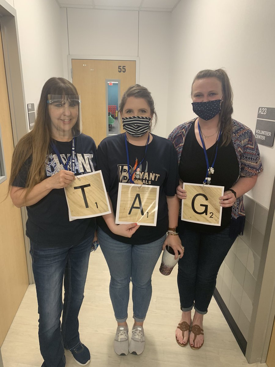 Human Scrabble! #SpringBreakFun #BESPrize #bengalpride #BEStFantasticFourth🐾