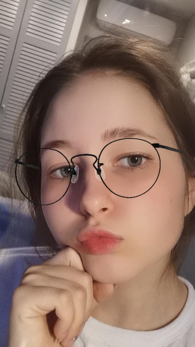 FairchildSonna's tweet photo. Решила , вернуться , меня часто будет бомбить из-за дорам , если быть точнее , то это Пентхаус . Но сегодня я ее не смотрела , а досмотрела " Сомбэ , не крась губы " - это настолько милый сериал , я его забросила две недели назад , но рада , что сегодня досмотрела 💕 https://t.co/6bFneP3d0c