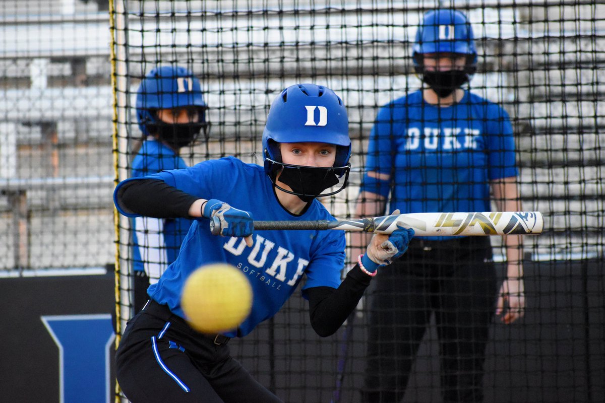 DukeSOFTBALL's tweet photo. What's better than game day? A game day birthday 🎉🎉🎉

Join us in wishing a happy birthday to @kendyl_lange‼️ 🎁🎂🥳

#Te4m | #GoDuke 🔵😈🥎 https://t.co/XFZsF0SPAJ