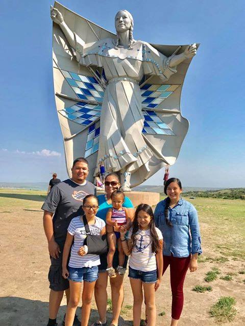 #FanFriday This Friday we're celebrating #family. We love seeing families visit #DignityofEarthandSky, are you planning a trip this summer? dignityartmarket.com

#southdakota #sodak #southdakotaart #sdart #lakota #dakota #family #southdakotatrip #travelsd