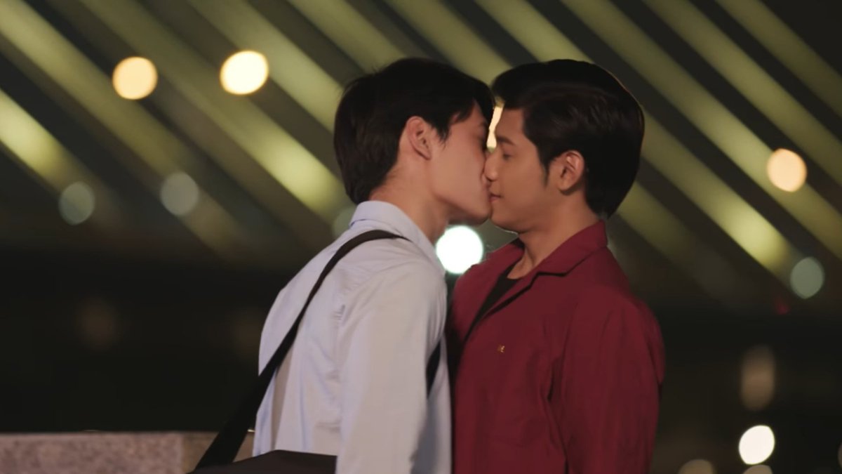 jafran_2915's tweet photo. Sotus
BL series yang mengaduk Emosi.
Kesel,Sedih,Bahagia semua nimbrung.
#sukaBL #BLseries #sotusS https://t.co/kx7DW9eXfU