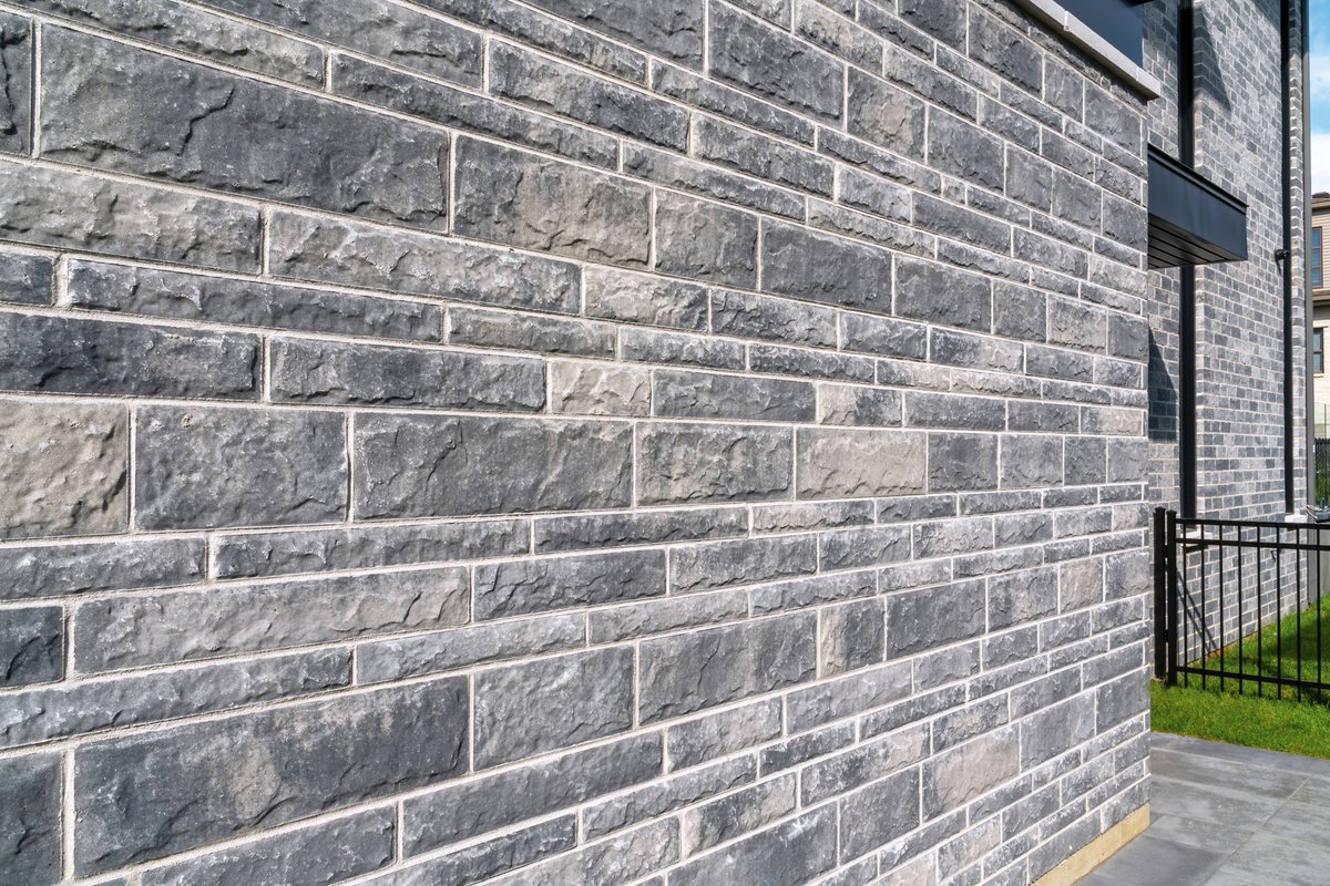 CentralPrecast's tweet photo. No matter your #designstyle or preferences, there is a place for #neutralcolours! They blend in perfectly with the environments that surround them making it a natural and seamless backdrop for the many facets of your life. 

#masonry #wallblack #stone #shades #ottawadevelopers https://t.co/6zxZR2z53p