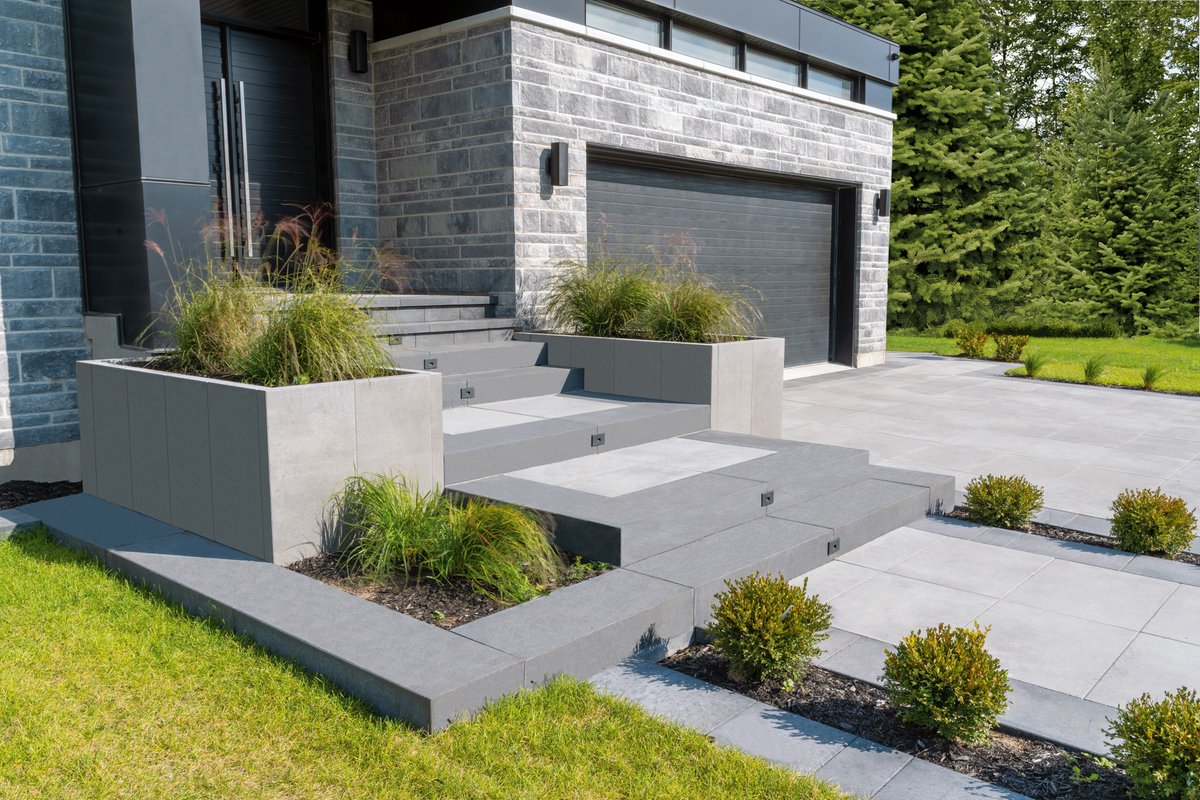 CentralPrecast's tweet photo. No matter your #designstyle or preferences, there is a place for #neutralcolours! They blend in perfectly with the environments that surround them making it a natural and seamless backdrop for the many facets of your life. 

#masonry #wallblack #stone #shades #ottawadevelopers https://t.co/6zxZR2z53p