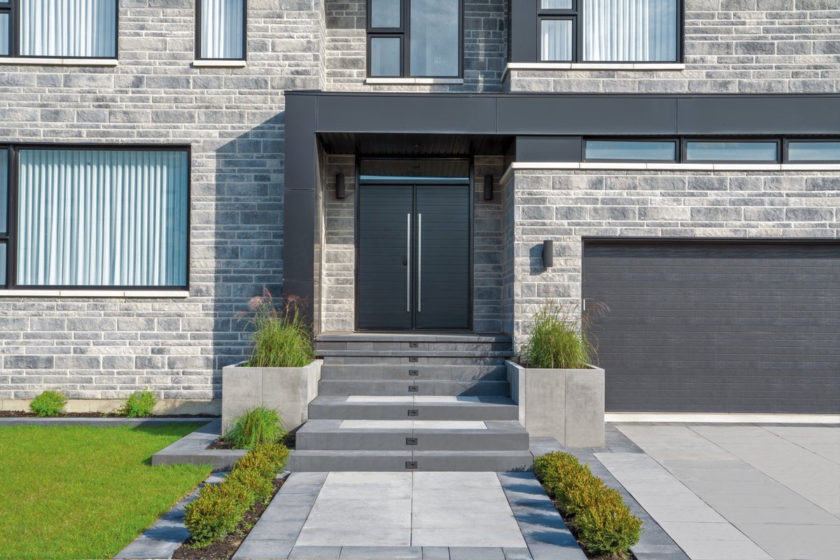 CentralPrecast's tweet photo. No matter your #designstyle or preferences, there is a place for #neutralcolours! They blend in perfectly with the environments that surround them making it a natural and seamless backdrop for the many facets of your life. 

#masonry #wallblack #stone #shades #ottawadevelopers https://t.co/6zxZR2z53p
