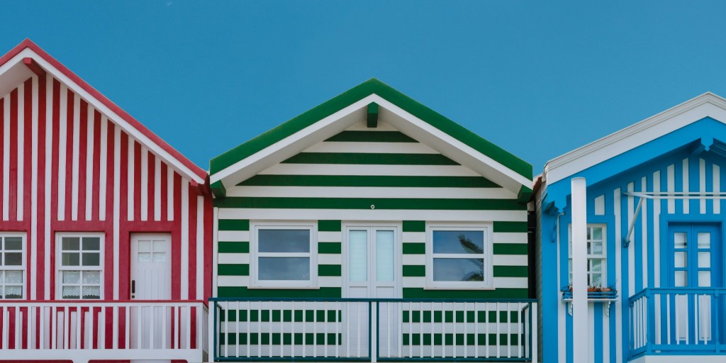 Praia da Costa Nova’s beautiful and colorful houses.