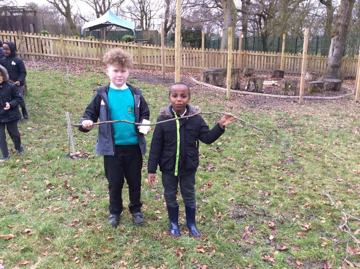 Haslamparkprim1's tweet photo. Keller Class on a hunt in our Forest School. We loved it! Thank you Mr HoodlessβοΈ#happyhunters @NatureFSchools @Lancswildlife https://t.co/PDAJW6srEg