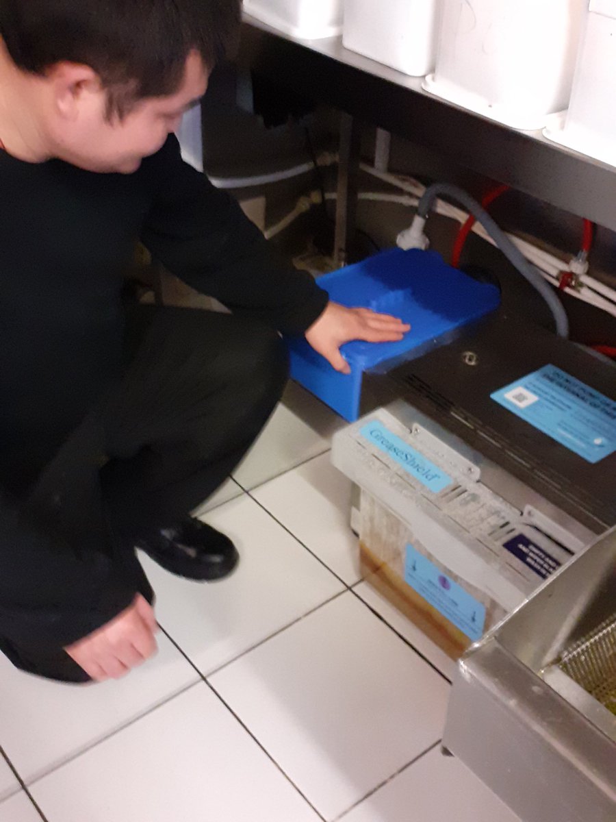A happy food takeaway business checking out their new grease trapping equipment. This is a result of our work in Salisbury, on behalf of <a href="/wessexwater/">Wessex Water</a> 👍🏼 #StopTheBlock #FightingFatbergs