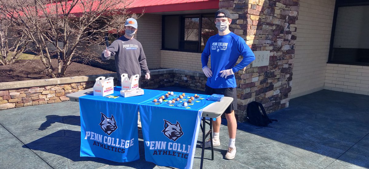 PctWrestling's tweet photo. DO-NUT stress this beautiful Friday! We are outside of Keystone slinging donut holes, smiles, and hope! Here until the donuts are gone! #PCTHOPE https://t.co/SmA8fnbYD7